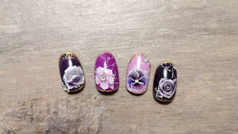 Formation au nail art : Fleurs débutant